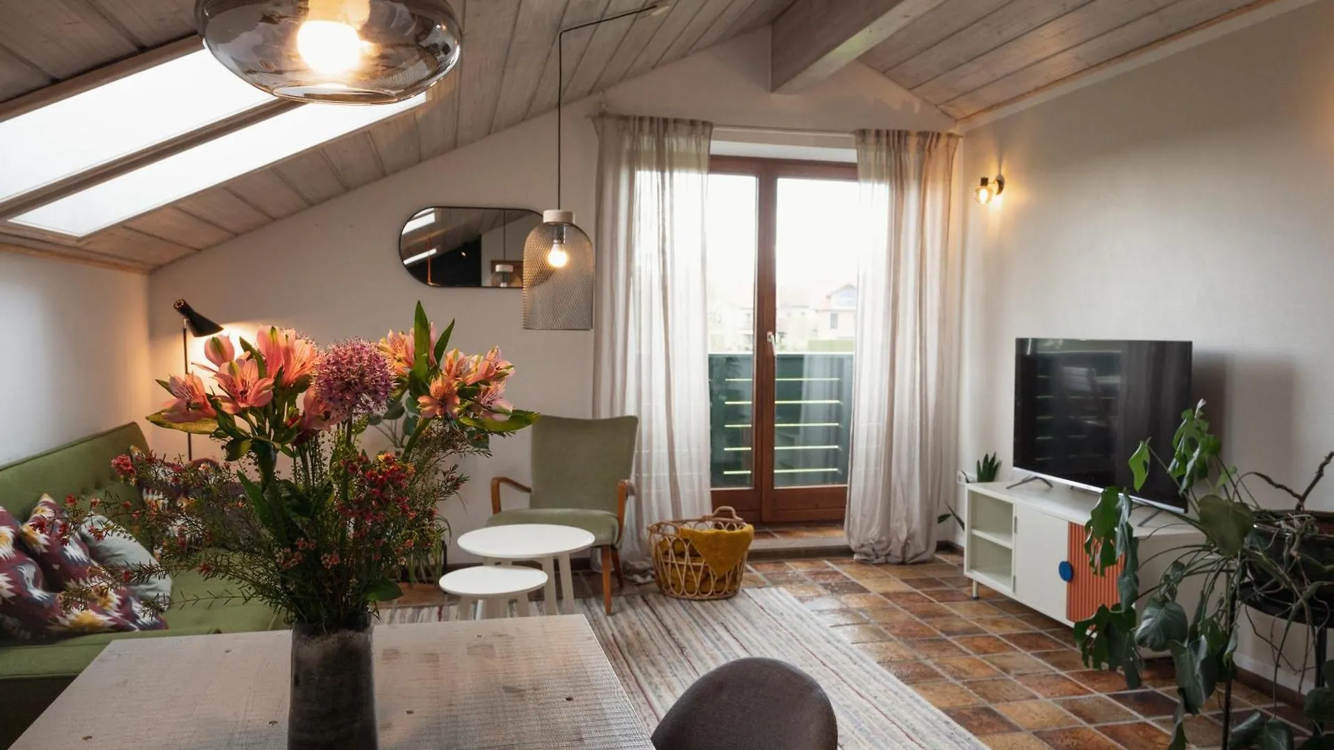 Pura Apartments