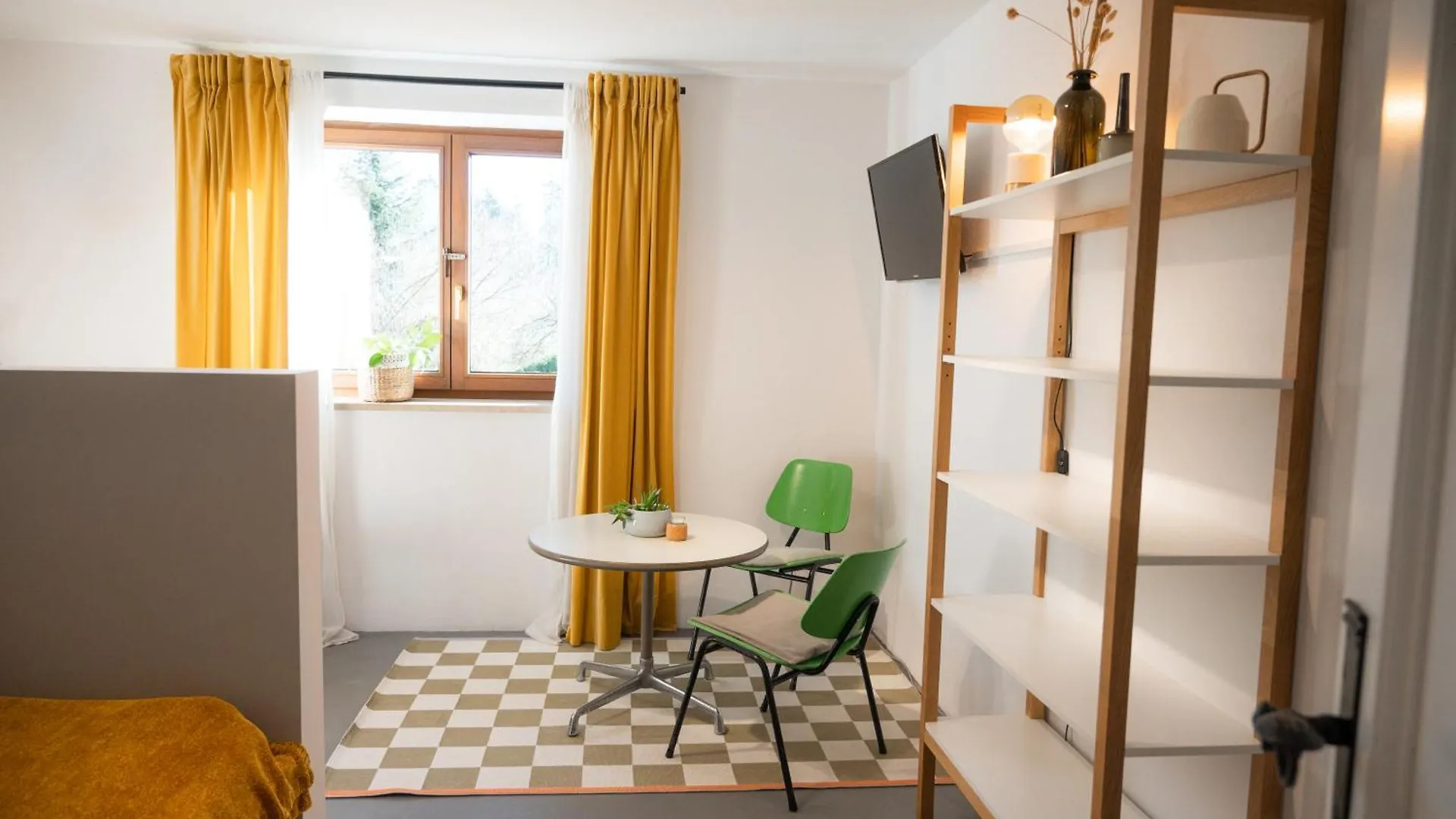 Pura Apartments