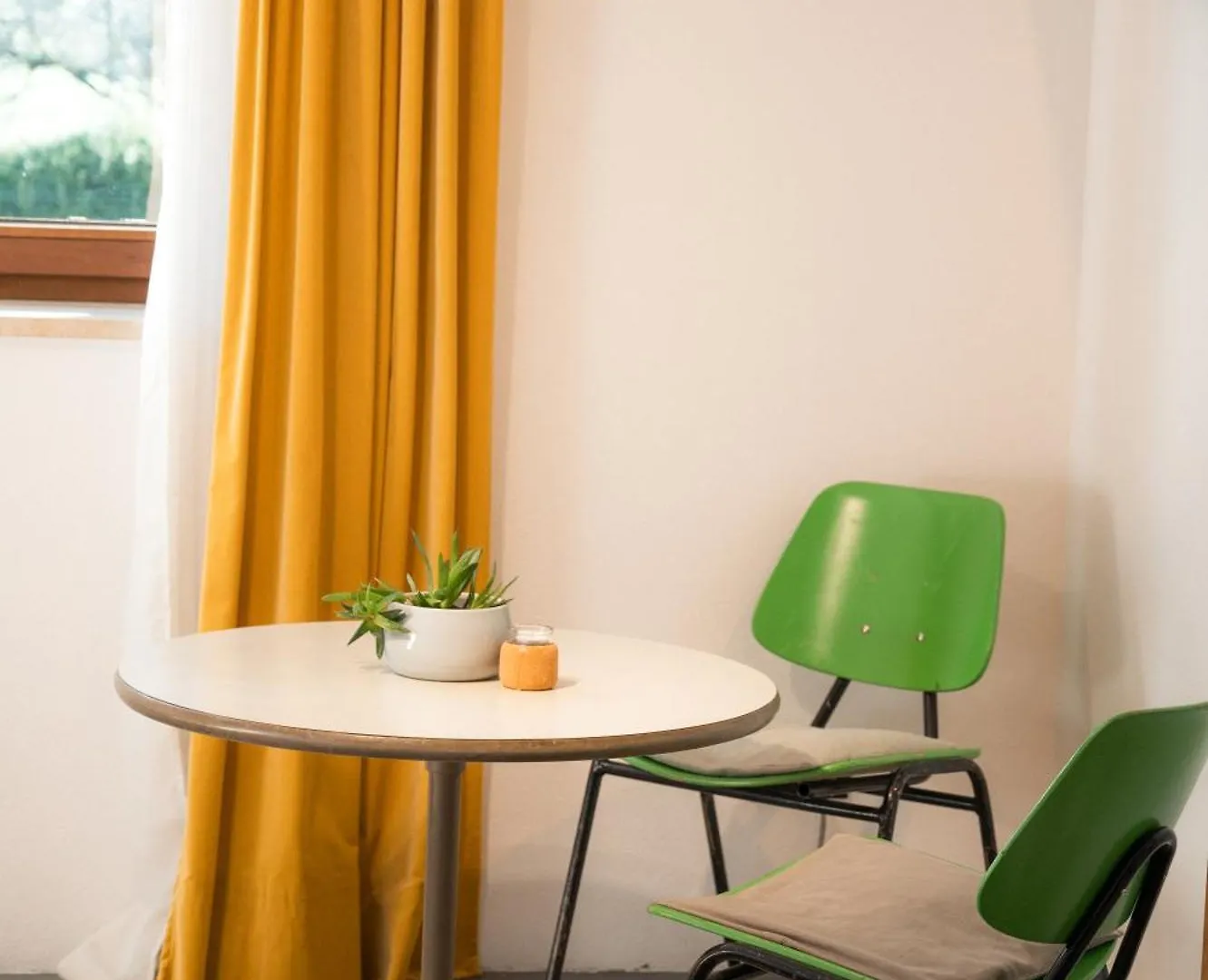 Pura Apartments